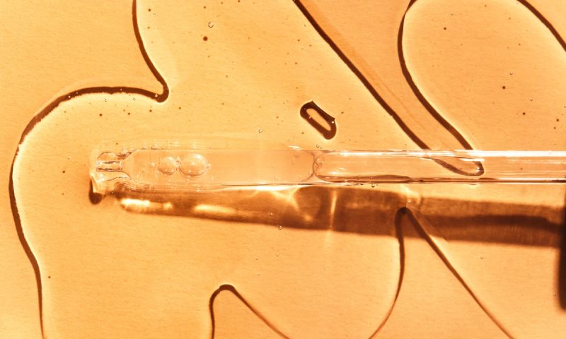 Amazon Shoppers Are Obsessed With This $20 Vitamin C Serum