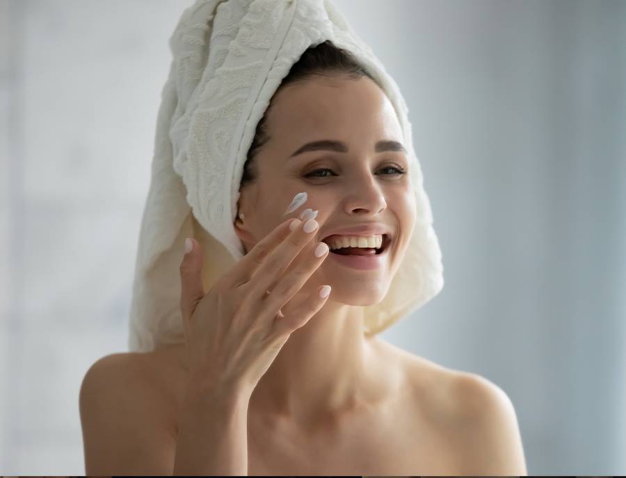 The Best Skin-Care Routine for 20-Somethings with Dry Skin