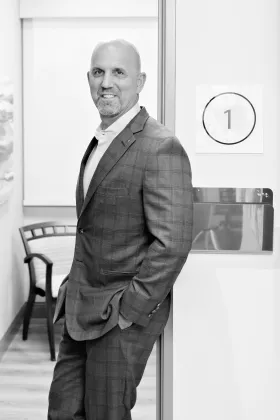 Dr. Eric Mariotti