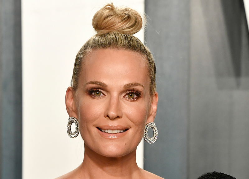 Molly Sims Loves This Derm-Approved Product for Treating ‘Wrinkly Lips’