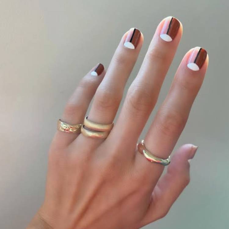 Marshmallow Mani