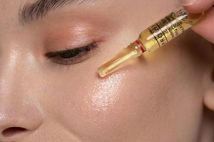 The Best Antioxidants for Sensitive Skin, According to Dermatologists