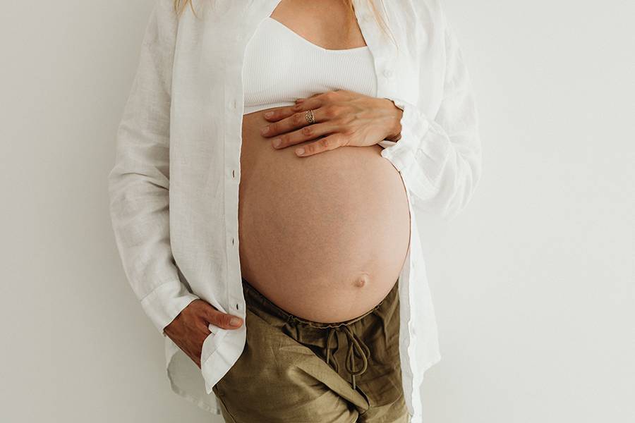 pregnant-woman-belly