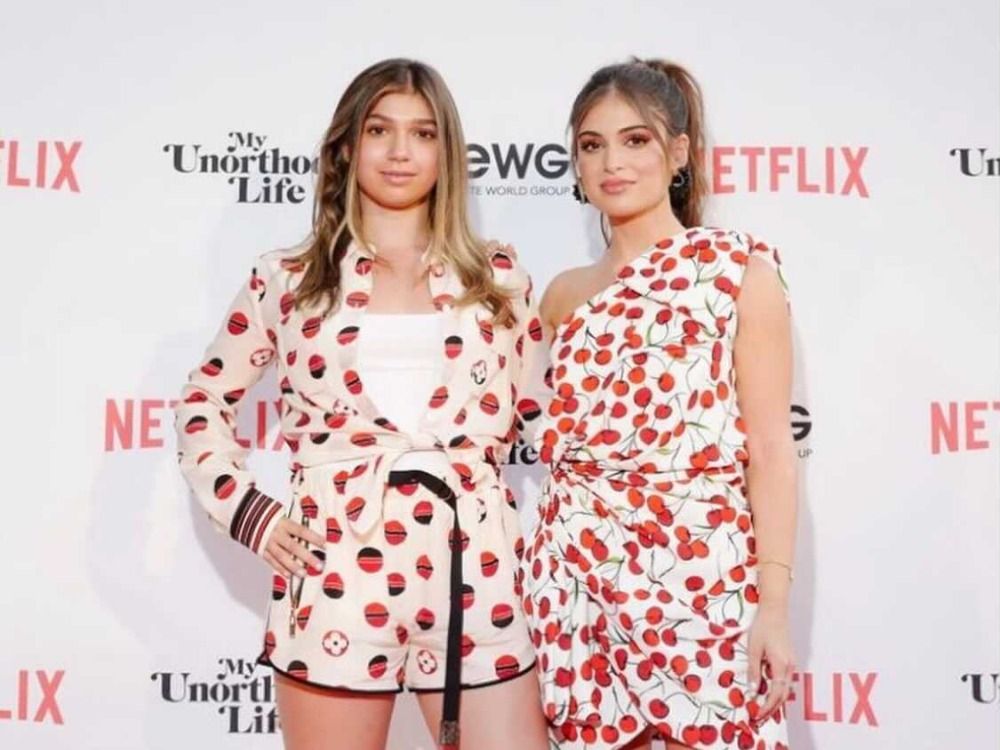 Batsheva and Miriam Haart