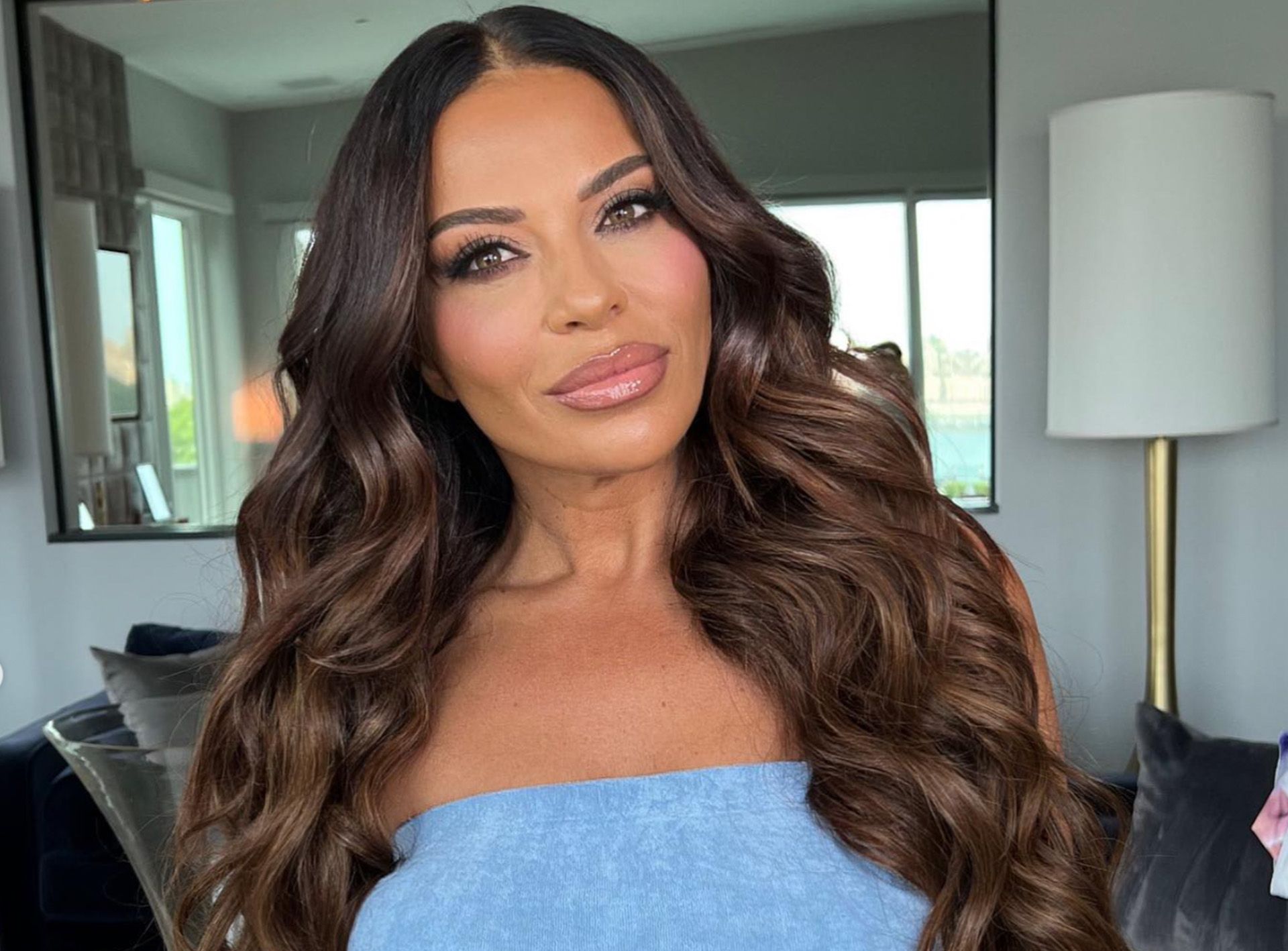 This New Device Helped Dolores Catania Get Pain-Free Injectables