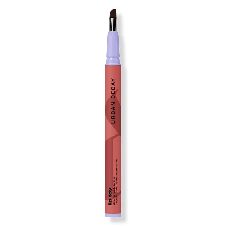The 7 Best Lip Liner Stains You’ll Never Want to Get Ready Without