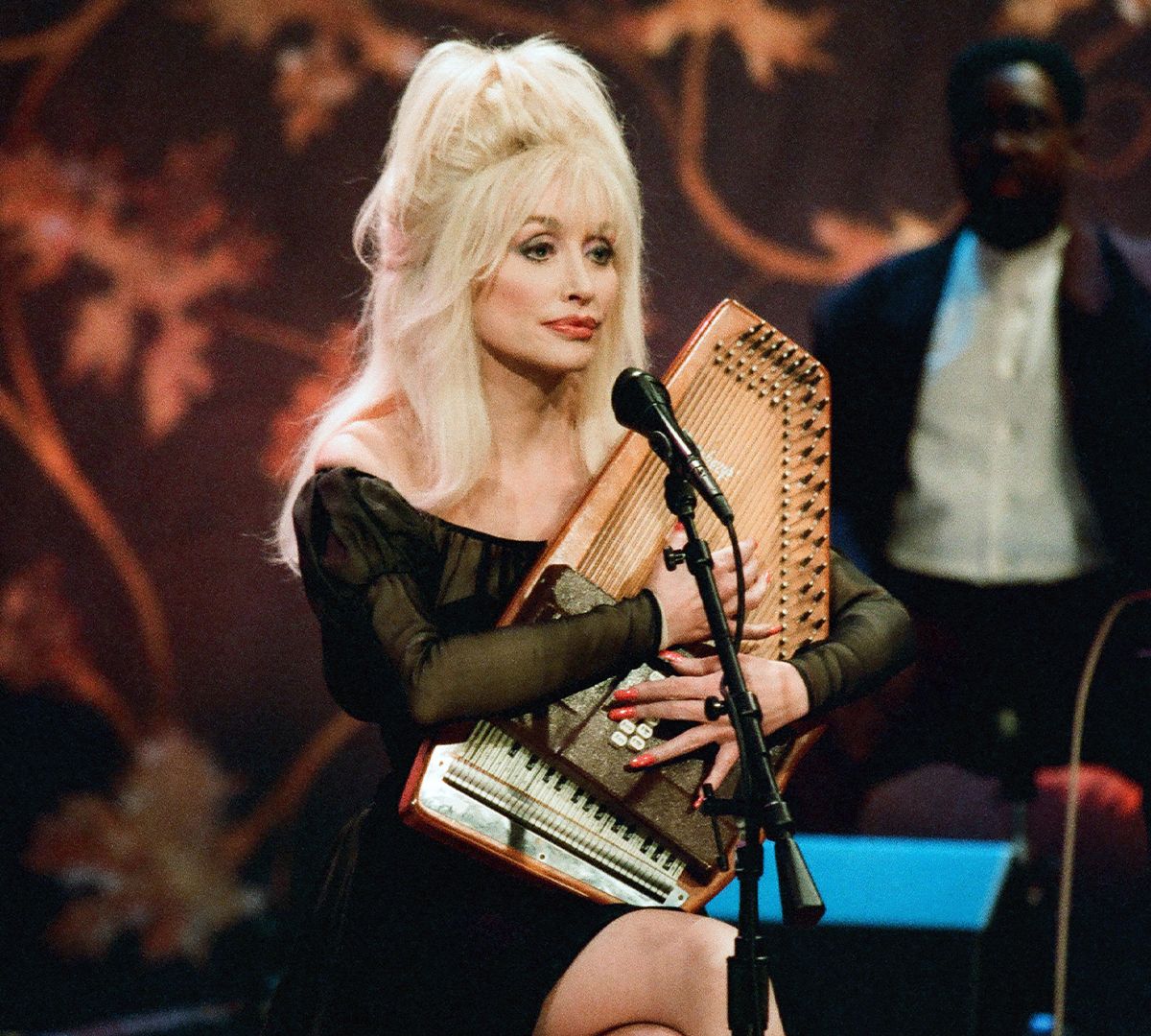 1996: Performing on The Tonight Show