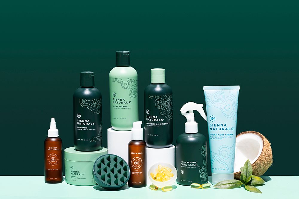 Sienna Naturals products on green background