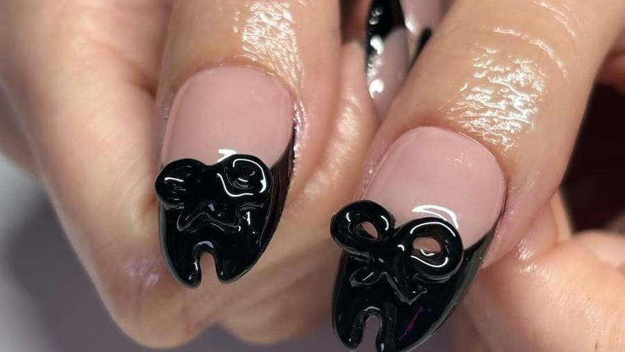 Tabi nails