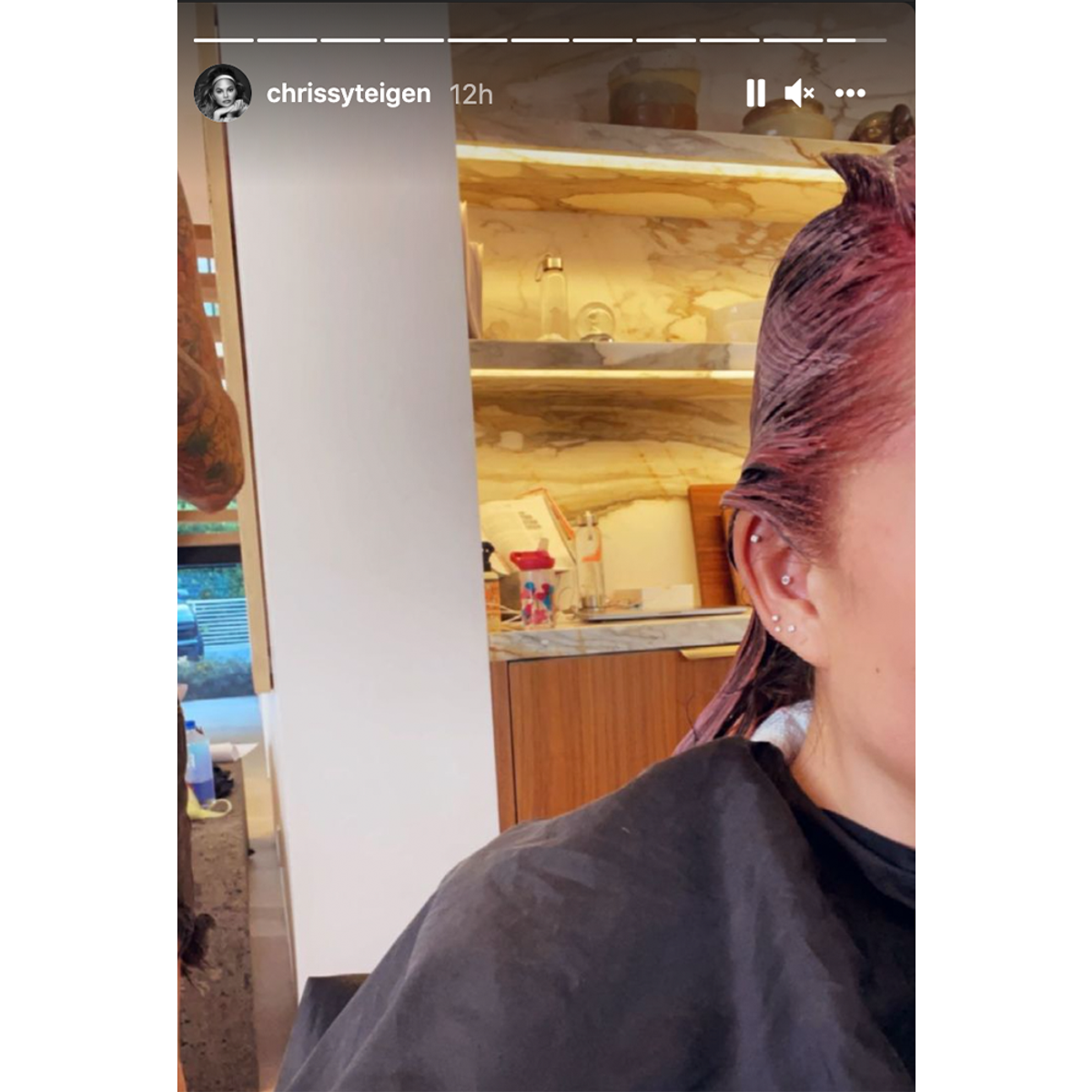 Instagram: chrissyteigen