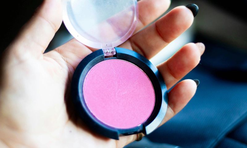 compact blush