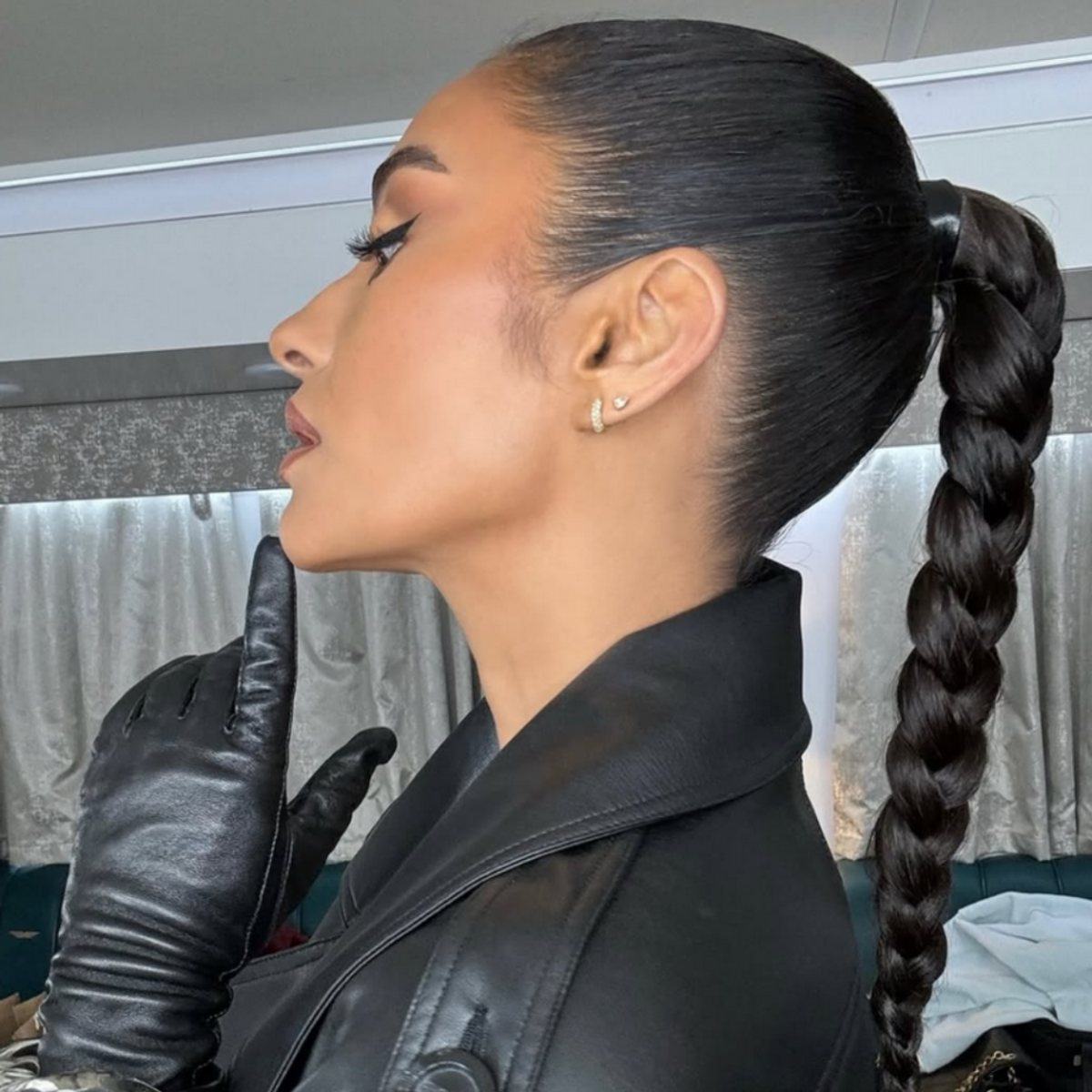 Braided ponytails IG: @daniellepriano