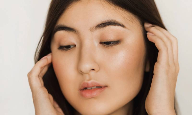 Follian brightening serum for dark spots