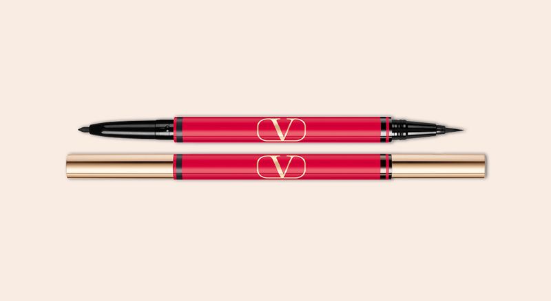 Here’s Why the TikTok-Famous Valentino Eyeliner Is Worth the Hype