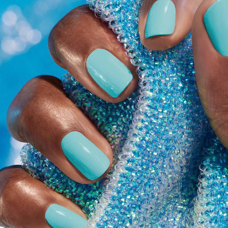 Manucurist Paris Green Flash LED Gel Polish in Riviera ($19)