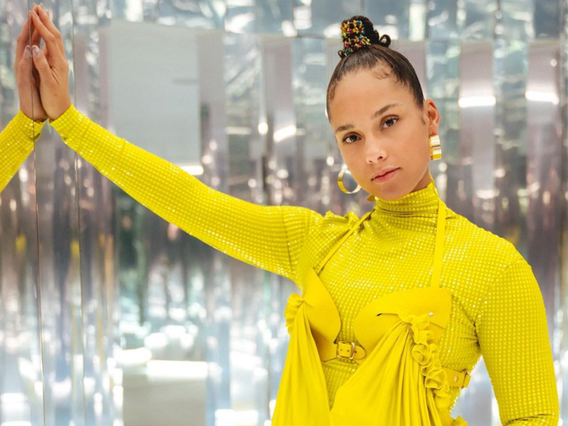 Alicia Keys Names Her Two Favorite Makeup Products for Spring