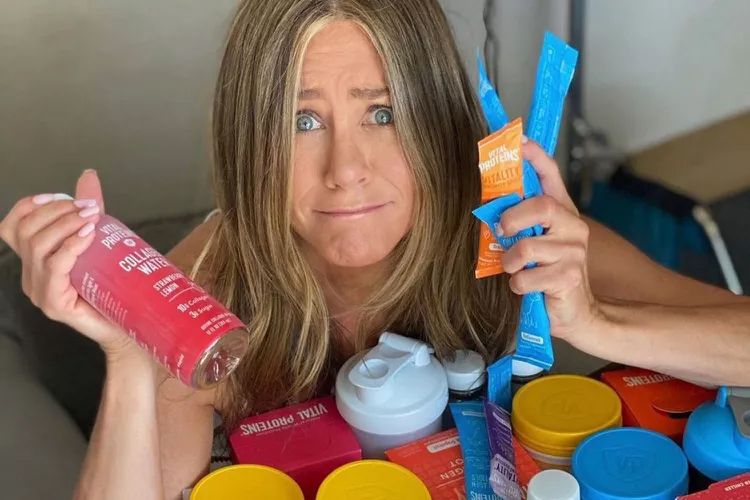 Jennifer Aniston’s Go-To Collagen Has Been Recalled