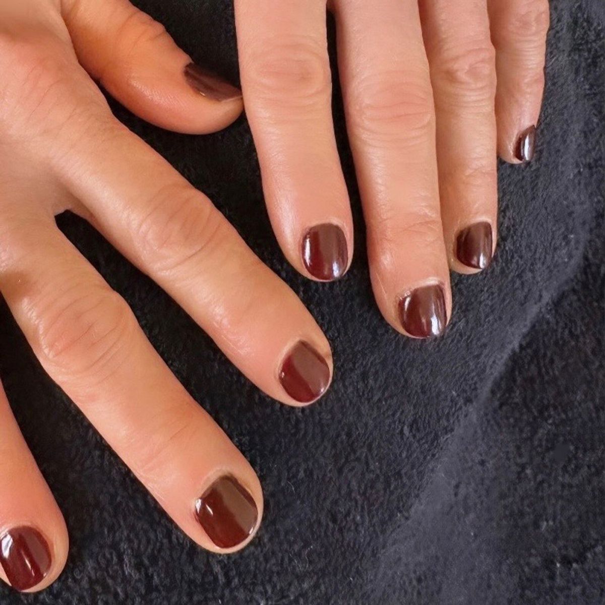 julianne moore's nails for the independent spirit awards