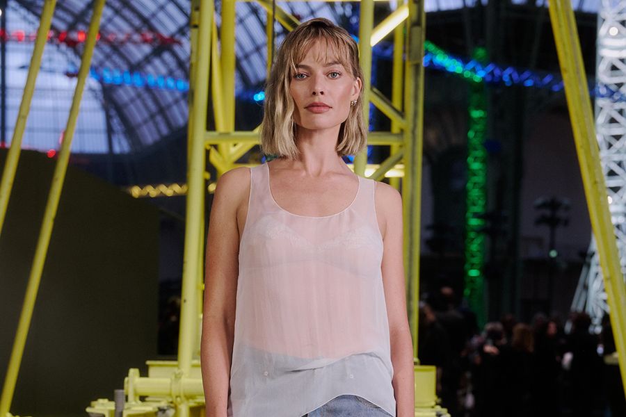Margot Robbie Is the Latest Celeb to Chop All Her Hair Off