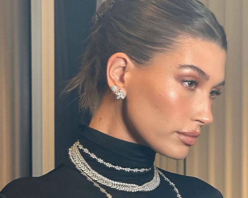 This Reusable Eye Mask Is Part of Hailey Bieber’s Skin-Care “Ritual”