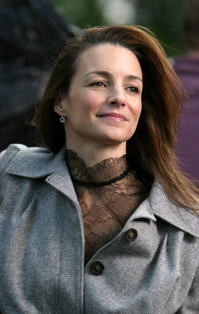 Kristin Davis during Kristin Davis and Mario Cantone on Location for "Sex and the City" at Central Park in New York City, New York, United States.