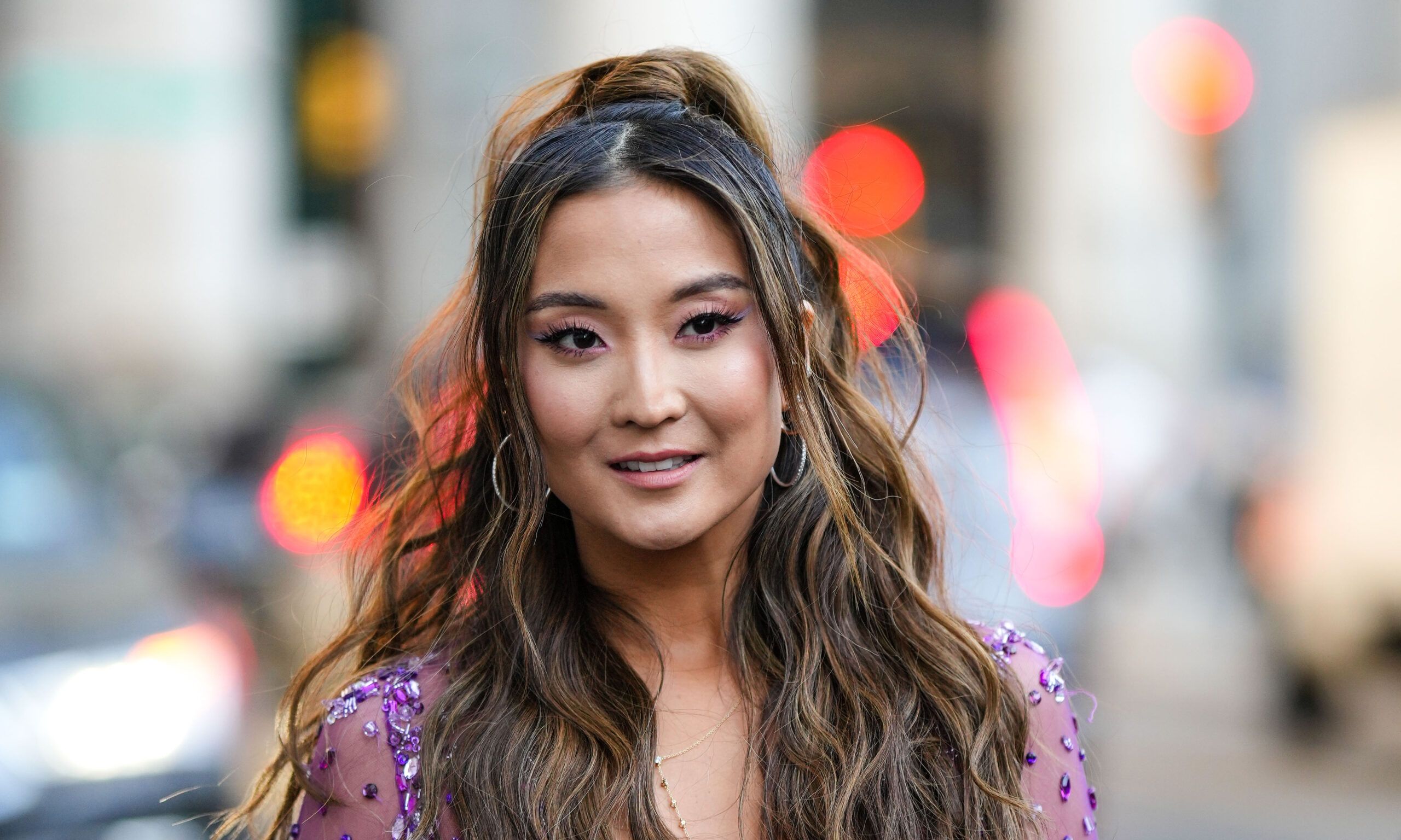 Candlelit Brunette Is the Hair Color Trend With Staying Power