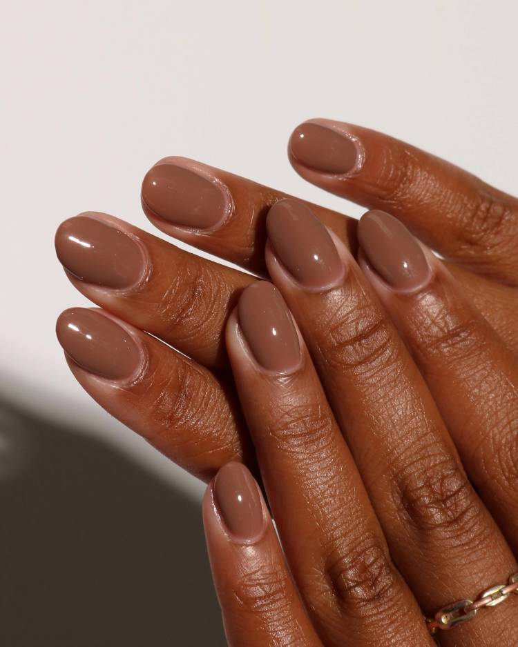 brown nails