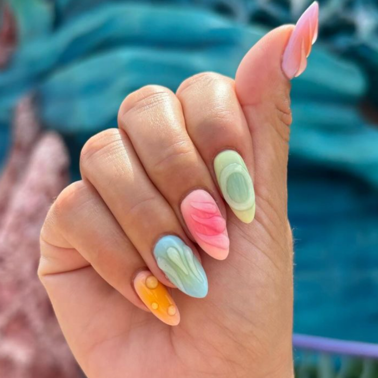 3D Airbrushed Nails