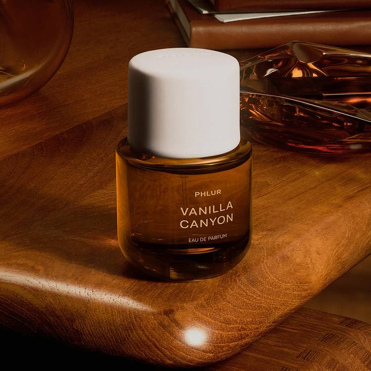 phlur-vanilla-canyon-perfume