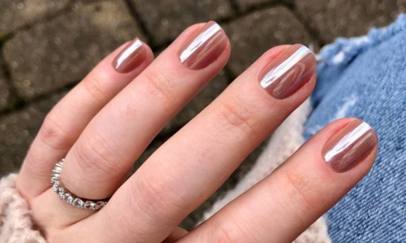 caramel chrome nails