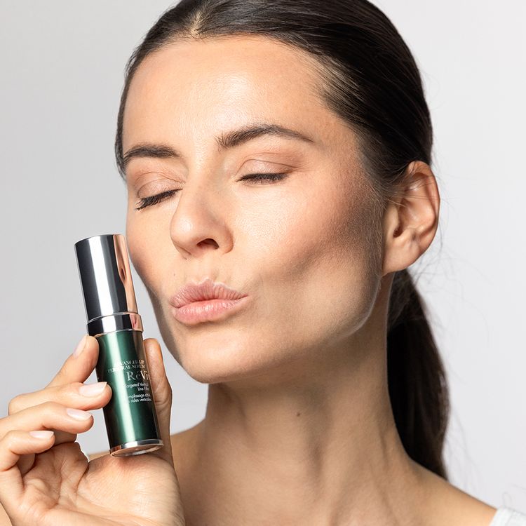 RéVive Advanced Lip Perioral Serum Targeted Vertical Line Filler