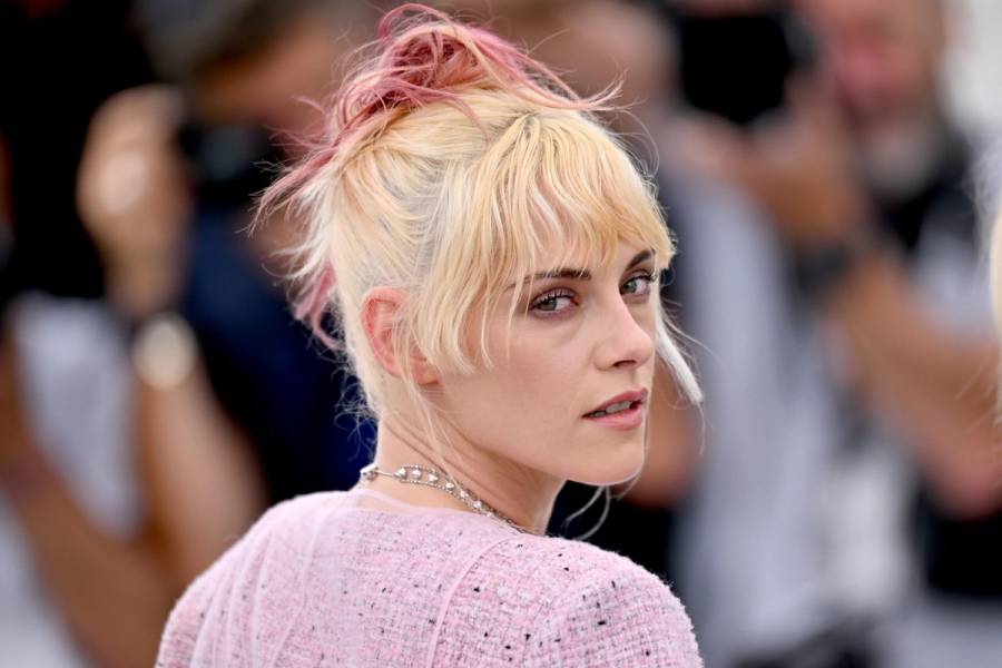 Kristen Stewart during "The Chronology of Water" photocall at the 78th annual Cannes Film Festival at Palais des Festivals on May 16, 2025 in Cannes, France.