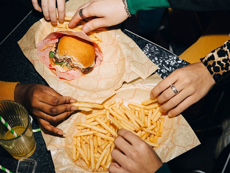 A New Study Says These Eating Habits Can Add 10 Years to Your Life