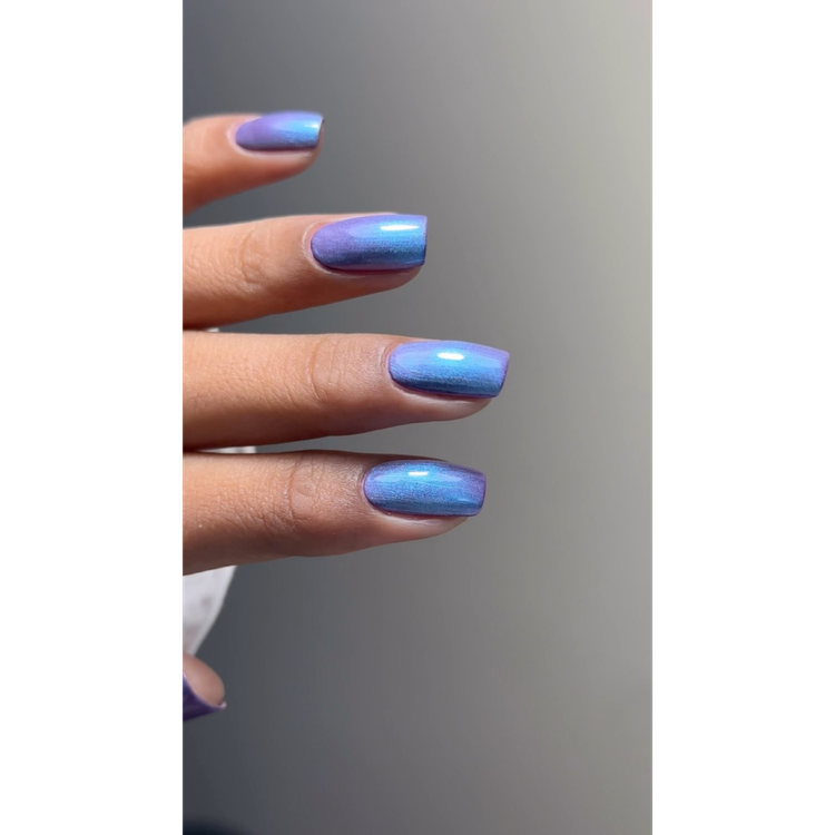 Holographic Colors