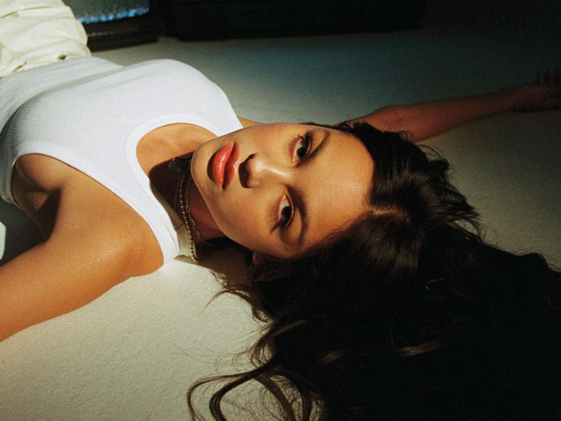 The Only Product Olivia Rodrigo Uses in Her One-Step Skin-Care Routine