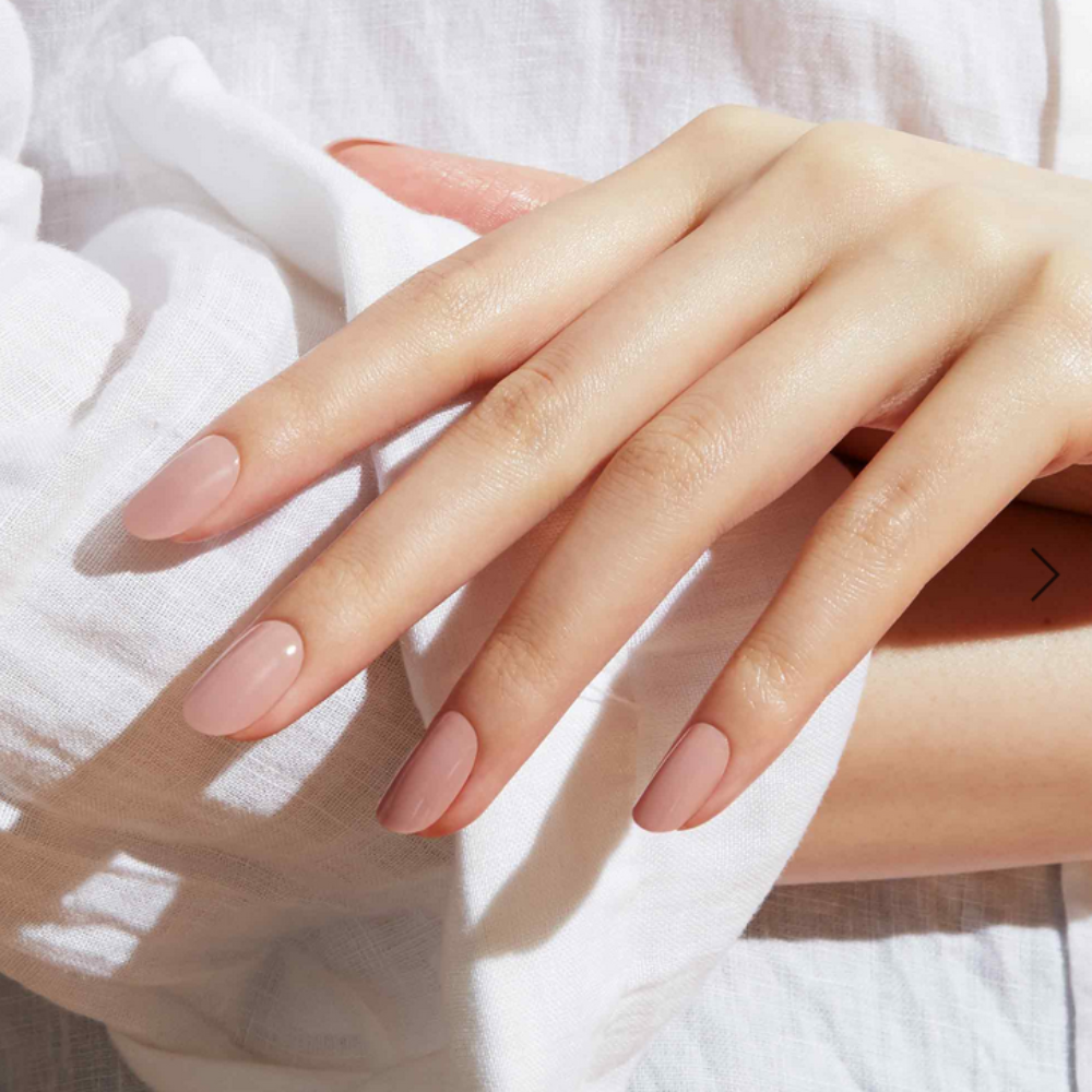 Static Nails Peony Round ($20)