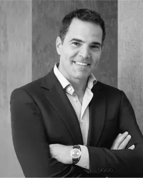 Dr. Oren M. Tepper