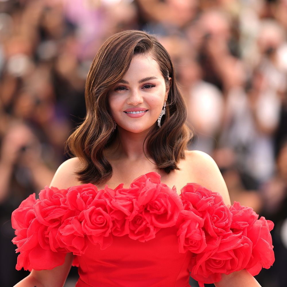 selena gomez side part