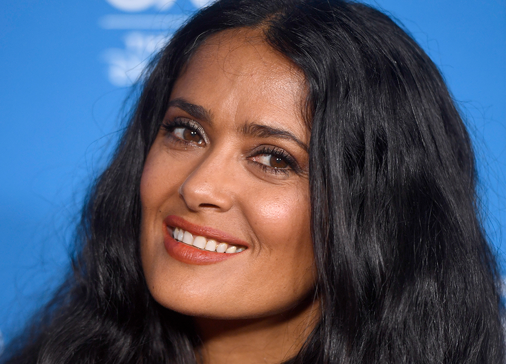 You’re About to See Salma Hayek’s New Sun-Kissed Hair Color Everywhere This Summer