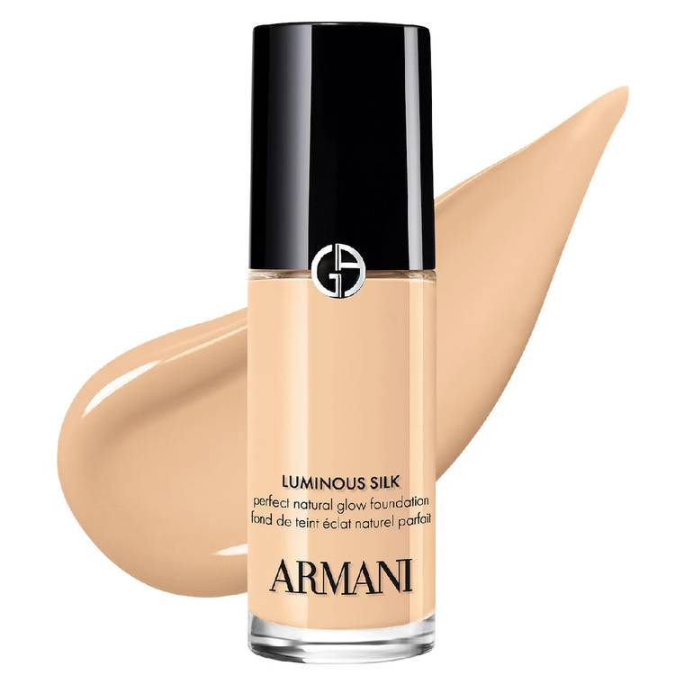 Armani Beauty Mini Luminous Silk Natural Glow Blurring Liquid Foundation with 24HR Wear