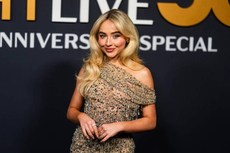 Sabrina Carpenter attends the SNL50: The Anniversary Special at 30 Rockefeller Center