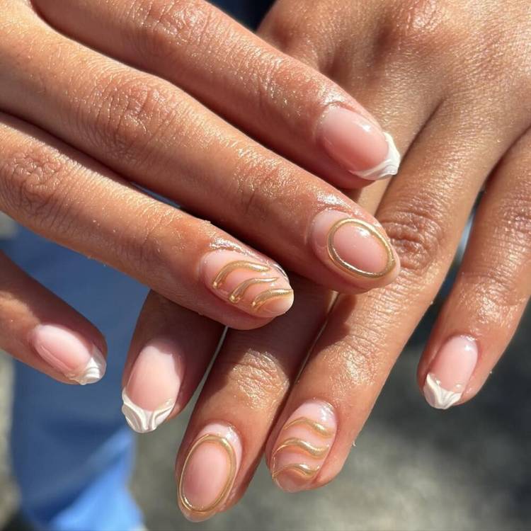 Texture &amp; White Tips