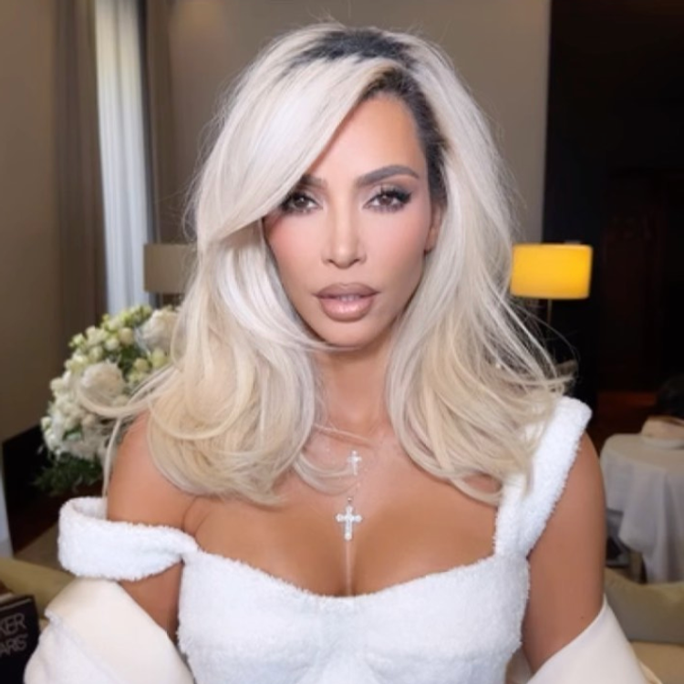 Voluminous Blowouts