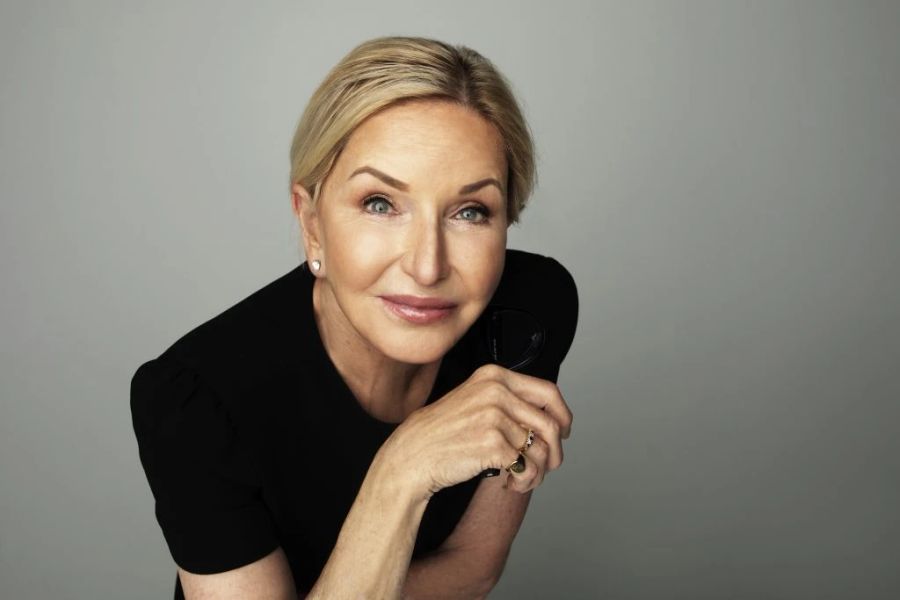  The Beauty Authority: Dr. Jean Carruthers on Botox, Mood & the Future of Aesthetics