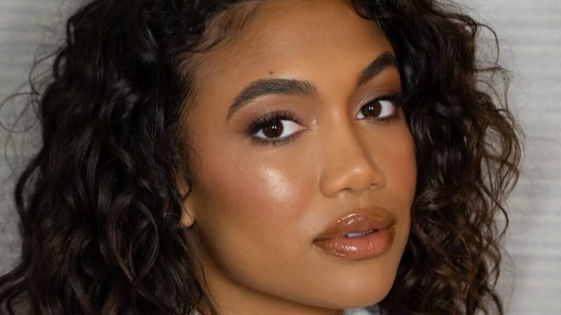 Chai latte makeup trend