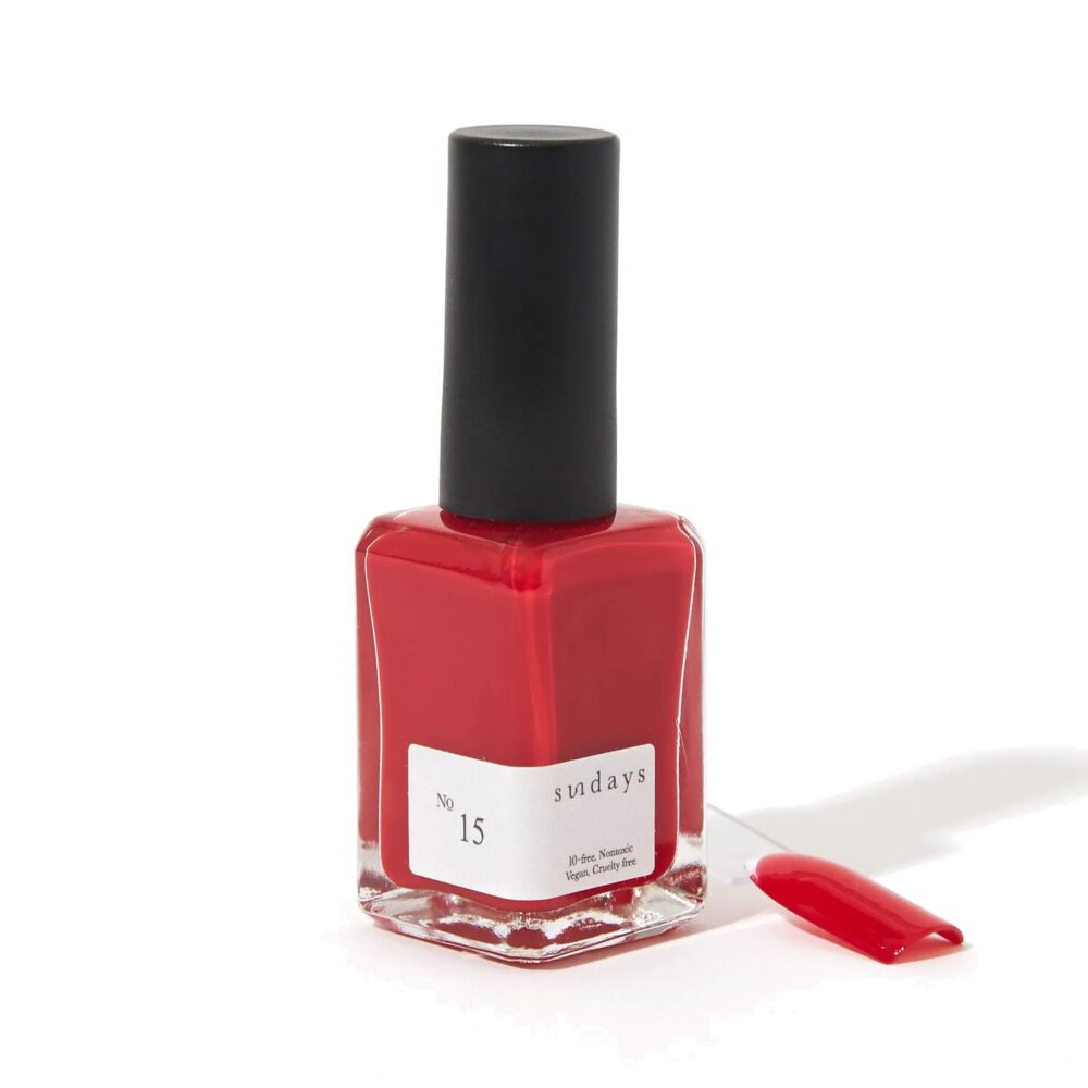 Dear Sundays Non Toxic Nail Polish in No.15 ($18)