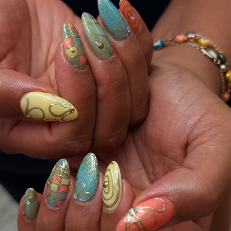 Fabrege egg nails