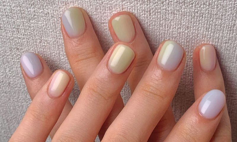 Is Eyeshadow *Really* the Key to Gorgeous Ombré Nails?