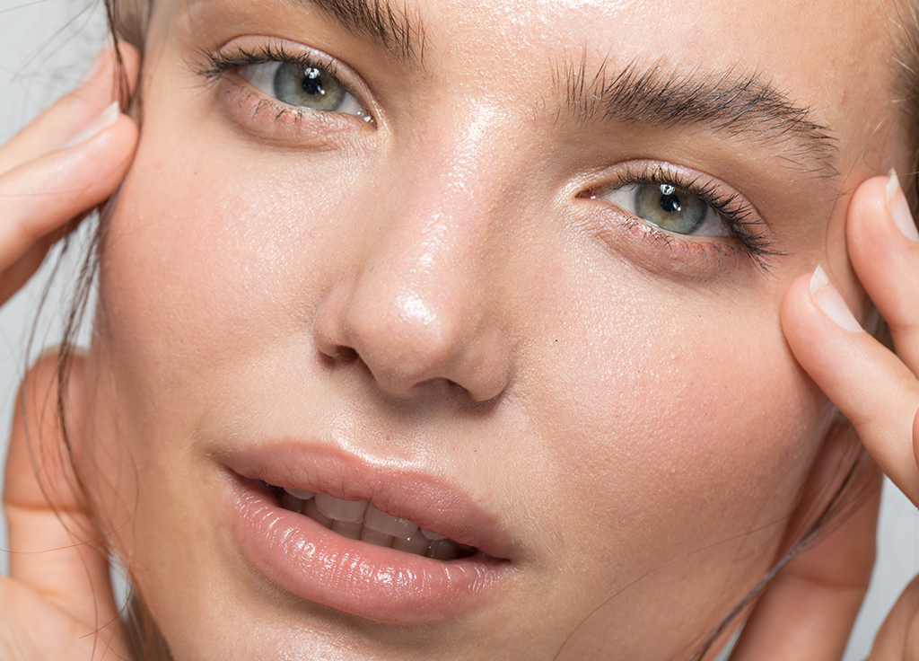 Could K-Beauty Phenomenons ‘Glass’ and ‘Dolphin’ Skin Be Harmful? Derms Weigh In