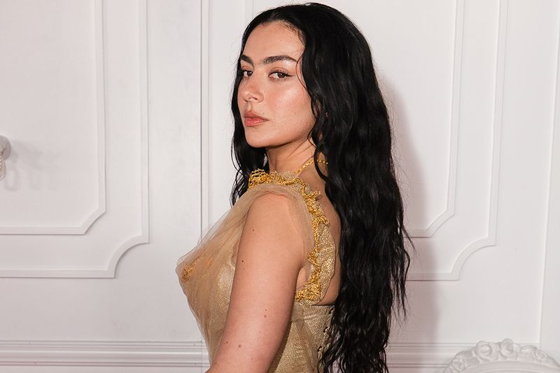 HOLLYWOOD, CALIFORNIA - JANUARY 28: Charli XCX attends "Wuthering Heights" World Premiere at TCL Chinese 6 Theatres on January 28, 2026 in Hollywood, California. (Photo by David Jon/Getty Images to Warner Bros. Pictures)